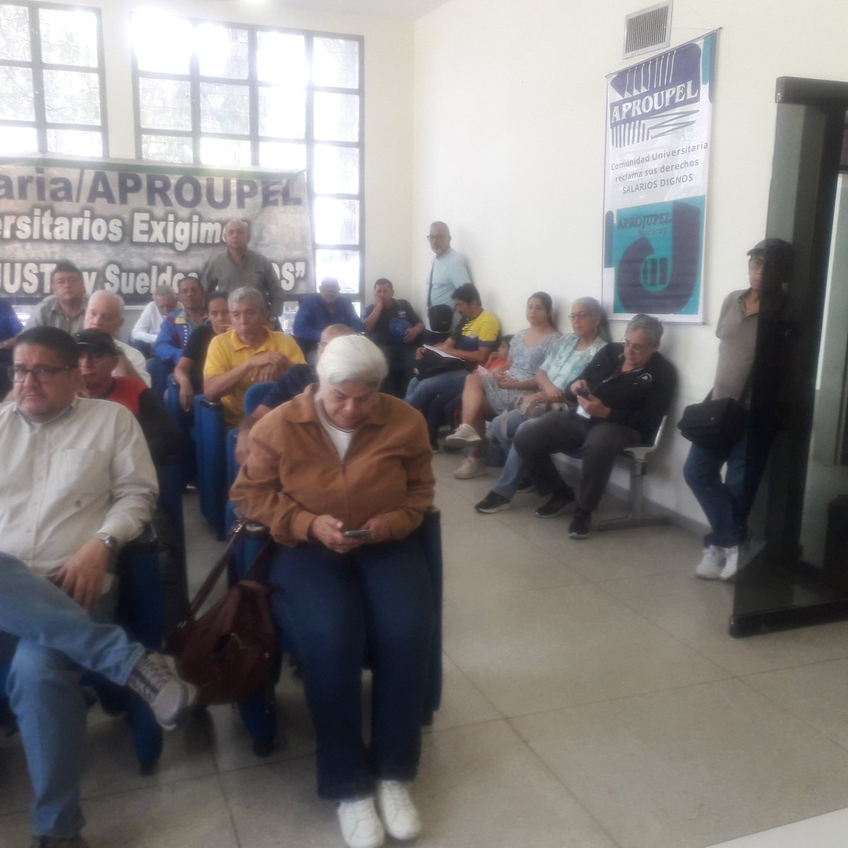 Instalación del Comando Interfederativo Universitario,de carácter nacional,hoy en Maracay, para el impulso de la lucha por salario digno, negociación colectiva, autonomía e institucionalidad universitaria, libertad de asociación y libertad plena de los universitarios presos