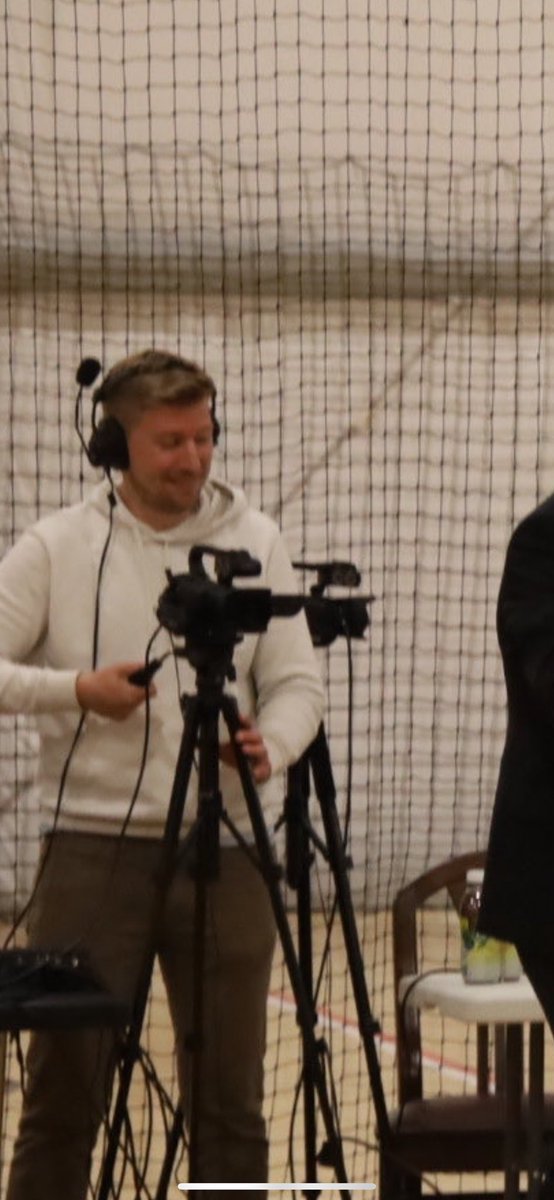 Suitta84's tweet image. The joy. @davecullinane @kirkminshow
