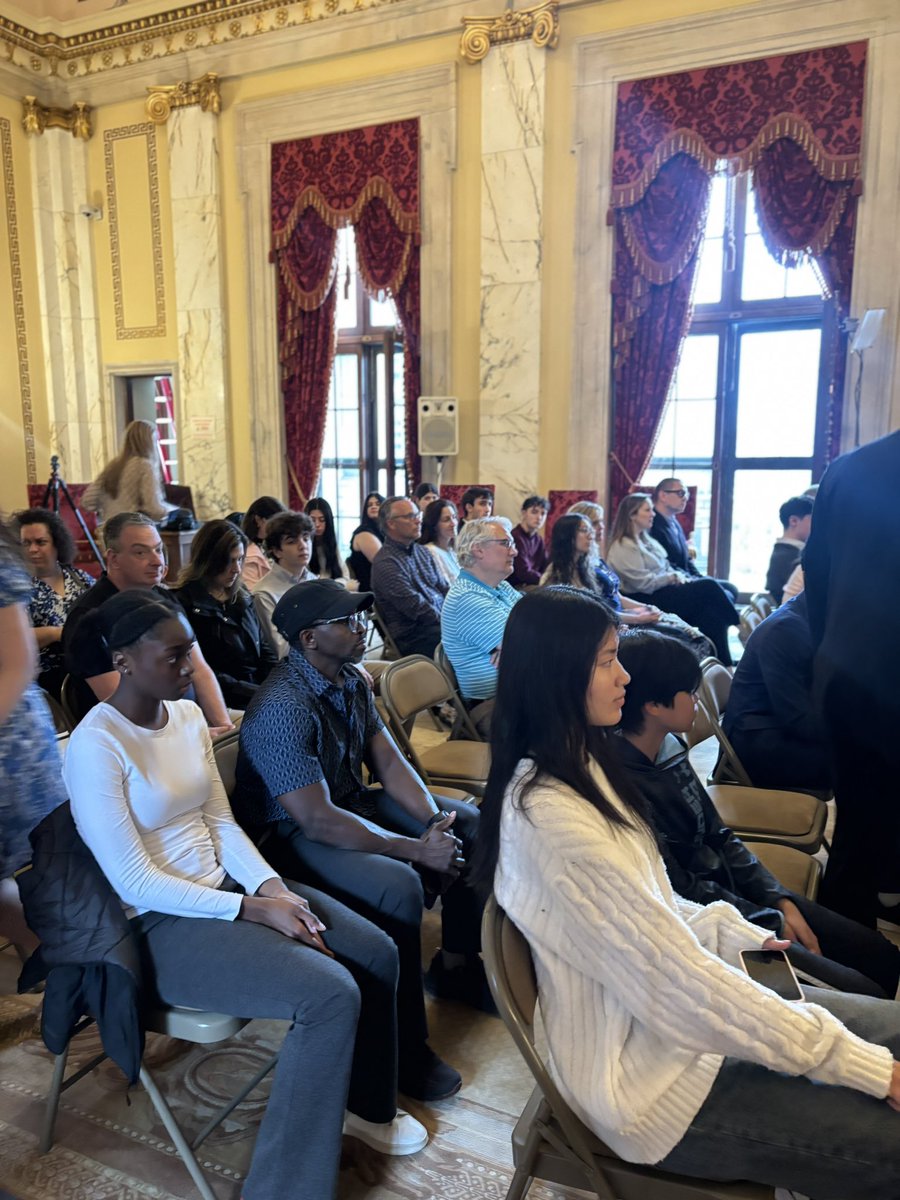 Rhode Island General Treasurer James A. Diossa tweet media