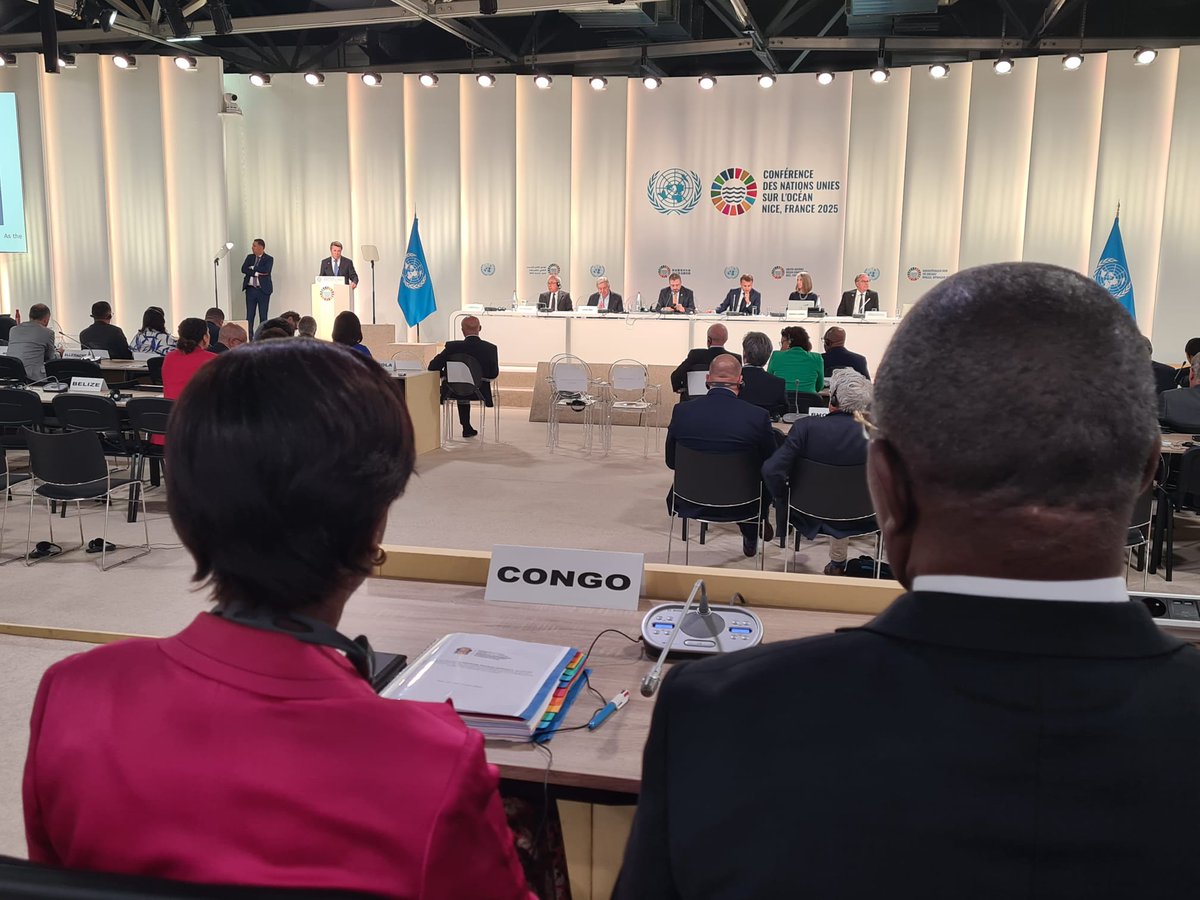 À Nice, pour la 3ème Conférence des Nations Unies sur l’Océan.
Beaucoup de discours, beaucoup de promesses, beaucoup de cris d’alarme et comme d’habitude, une bataille de chaque instant pour que l’Afrique soit respectée, prise en compte et fasse entendre sa voix.