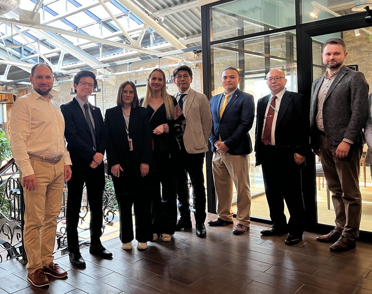 The European Business Association - EBA (@eba_ukraine) on Twitter photo 🤝 On June 4, <a href="/EBA_Ukraine/">The European Business Association - EBA</a> held a meeting with <a href="/jicaUkraine/">JICA Ukraine Office</a> and <a href="/pwc_ukraine/">PwC Ukraine</a> to explore SME support, 🇺🇦 export potential to 🇯🇵, and opportunities for bilateral cooperation. Thank you for a productive dialogue on advancing Ukraine’s recovery. 🤝 On June 4, <a href="/EBA_Ukraine/">The European Business Association - EBA</a> held a meeting with <a href="/jicaUkraine/">JICA Ukraine Office</a> and <a href="/pwc_ukraine/">PwC Ukraine</a> to explore SME support, 🇺🇦 export potential to 🇯🇵, and opportunities for bilateral cooperation. Thank you for a productive dialogue on advancing Ukraine’s recovery.