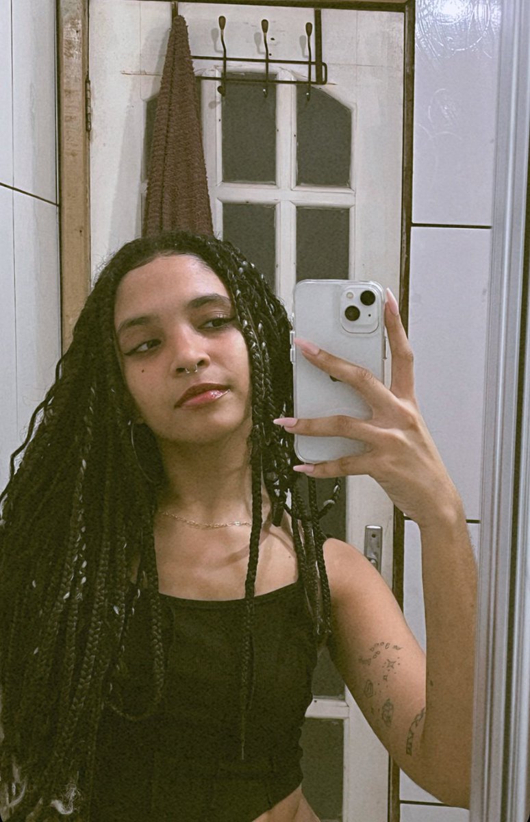 ari d' menina 🔱 tweet media