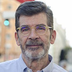 Delia Blanco Teran (@deliablancot) on Twitter photo Nos ha dejado Jose Enrique Serrano. Un gran servidor público; un amigo leal; un hombre bueno y culto. Le echaremos mucho de menos los que le quisimos.
En el “Tendido8”, nuestro grupo en el @Congre_Es y en <a href="/gpscongreso/">PSOE Congreso</a> , sus compañeros y sus amigas! Nos ha dejado Jose Enrique Serrano. Un gran servidor público; un amigo leal; un hombre bueno y culto. Le echaremos mucho de menos los que le quisimos.
En el “Tendido8”, nuestro grupo en el @Congre_Es y en <a href="/gpscongreso/">PSOE Congreso</a> , sus compañeros y sus amigas!