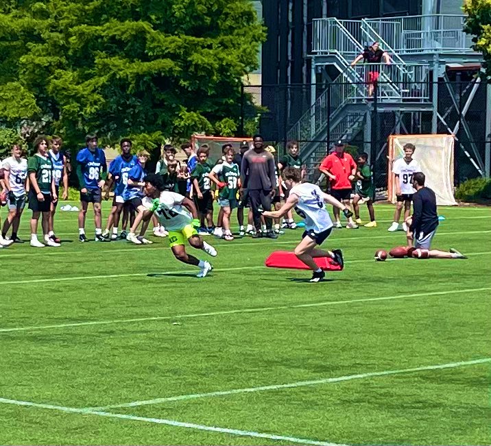 Jace Willoughby (@willoughby_jace) on Twitter photo Had fun today at <a href="/GoBearcatsFB/">Cincinnati Football</a> camp. Special thanks to <a href="/CoachJBrandon/">Coach Jake Brandon</a> for working with me. Exited to see what the future holds for me! <a href="/HSphire/">Coach Hayden Sphire</a> <a href="/HighlandsFB/">Highlands Football</a> <a href="/CoachCFitch17/">Curtis Fitch</a> Had fun today at <a href="/GoBearcatsFB/">Cincinnati Football</a> camp. Special thanks to <a href="/CoachJBrandon/">Coach Jake Brandon</a> for working with me. Exited to see what the future holds for me! <a href="/HSphire/">Coach Hayden Sphire</a> <a href="/HighlandsFB/">Highlands Football</a> <a href="/CoachCFitch17/">Curtis Fitch</a>