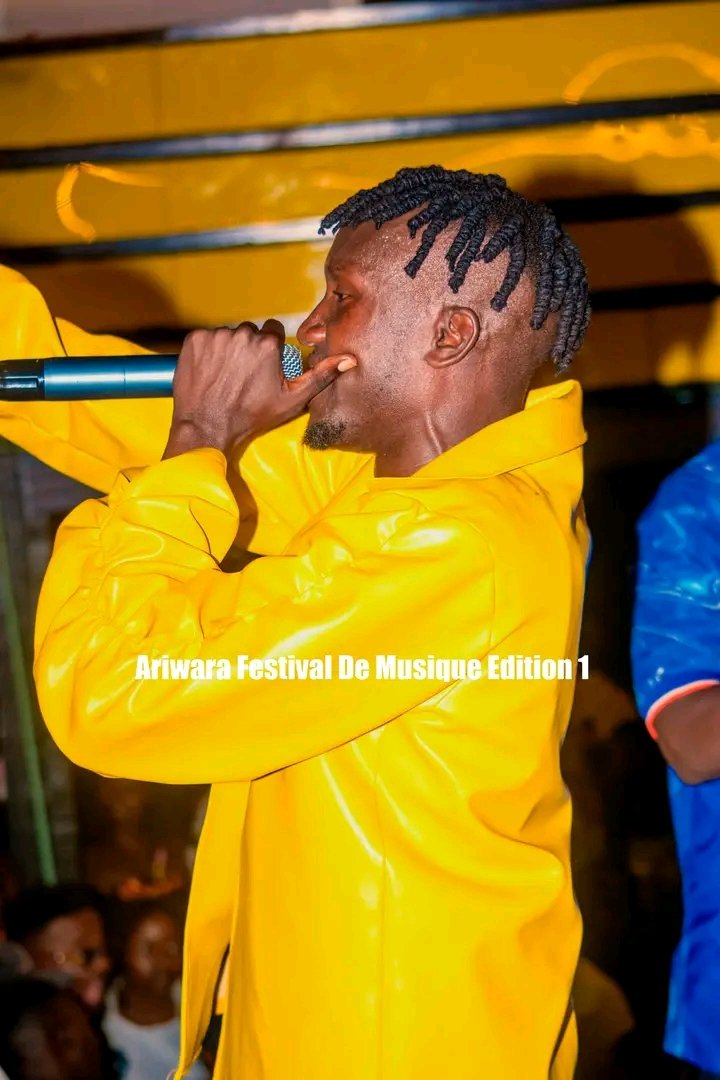 blutit_rappa's tweet image. Fueled by Consistency and Dreams
✊🏿✊🏿
#funa #Trending #Vata #aruacity #drc
