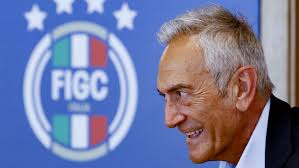 Il calcio italiano è finito.

❌ Brescia retrocesso a tavolino dopo aver vinto i playout. Campionato falsato.
❌ Salernitana ricorre e minaccia Serie B a 21 squadre. Playout contro la Samp nel caos.
❌ SPAL fallita per la terza volta in vent’anni. Inter Under 23 pronta al