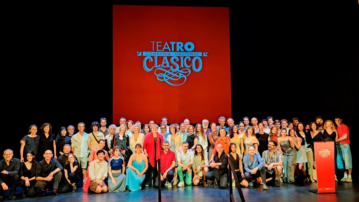 INAEM (@inaem_cultura) on Twitter photo La Compañía Nacional de <a href="/TEATROCLASICO/">Teatro Clásico - CNTC</a> ha presentado hoy su nueva temporada, la primera ideada por Laila Ripoll, que pone el acento en la mujer como protagonista y creadora, con dirección femenina en 7 de los 11 espectáculos programados el próximo curso.
cultura.gob.es/cultura/artese… La Compañía Nacional de <a href="/TEATROCLASICO/">Teatro Clásico - CNTC</a> ha presentado hoy su nueva temporada, la primera ideada por Laila Ripoll, que pone el acento en la mujer como protagonista y creadora, con dirección femenina en 7 de los 11 espectáculos programados el próximo curso.
cultura.gob.es/cultura/artese…