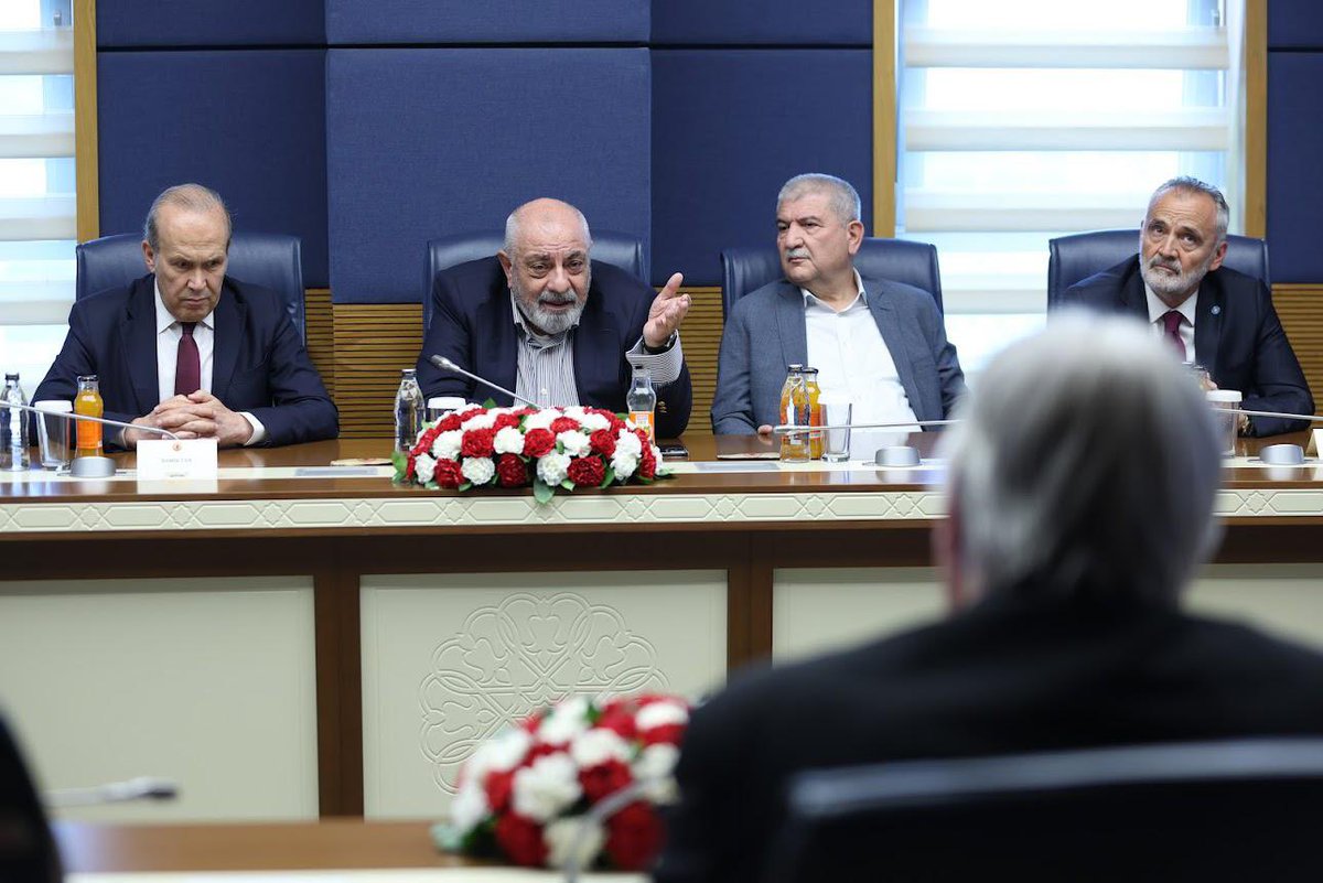 AKPM TÜRK DELEGASYONU (@akpm_tr) on Twitter photo Sayın <a href="/TugrulTurkes/">Y. Tuğrul TÜRKEŞ</a> başkanlığındaki AKPM Türk Delegasyonu üyesi Sayın Vekillerimiz, bugün TBMM'de ağırladıkları AKPM Denetim Komisyonu Türkiye Eş Raportörleri Sayın <a href="/stefanschennach/">Stefan Schennach</a> ve Lord Blencathra ile verimli bir görüşme gerçekleştirmiştir.
<a href="/PACE_News/">PACE</a> <a href="/TBMMresmi/">TBMM</a> Sayın <a href="/TugrulTurkes/">Y. Tuğrul TÜRKEŞ</a> başkanlığındaki AKPM Türk Delegasyonu üyesi Sayın Vekillerimiz, bugün TBMM'de ağırladıkları AKPM Denetim Komisyonu Türkiye Eş Raportörleri Sayın <a href="/stefanschennach/">Stefan Schennach</a> ve Lord Blencathra ile verimli bir görüşme gerçekleştirmiştir.
<a href="/PACE_News/">PACE</a> <a href="/TBMMresmi/">TBMM</a>