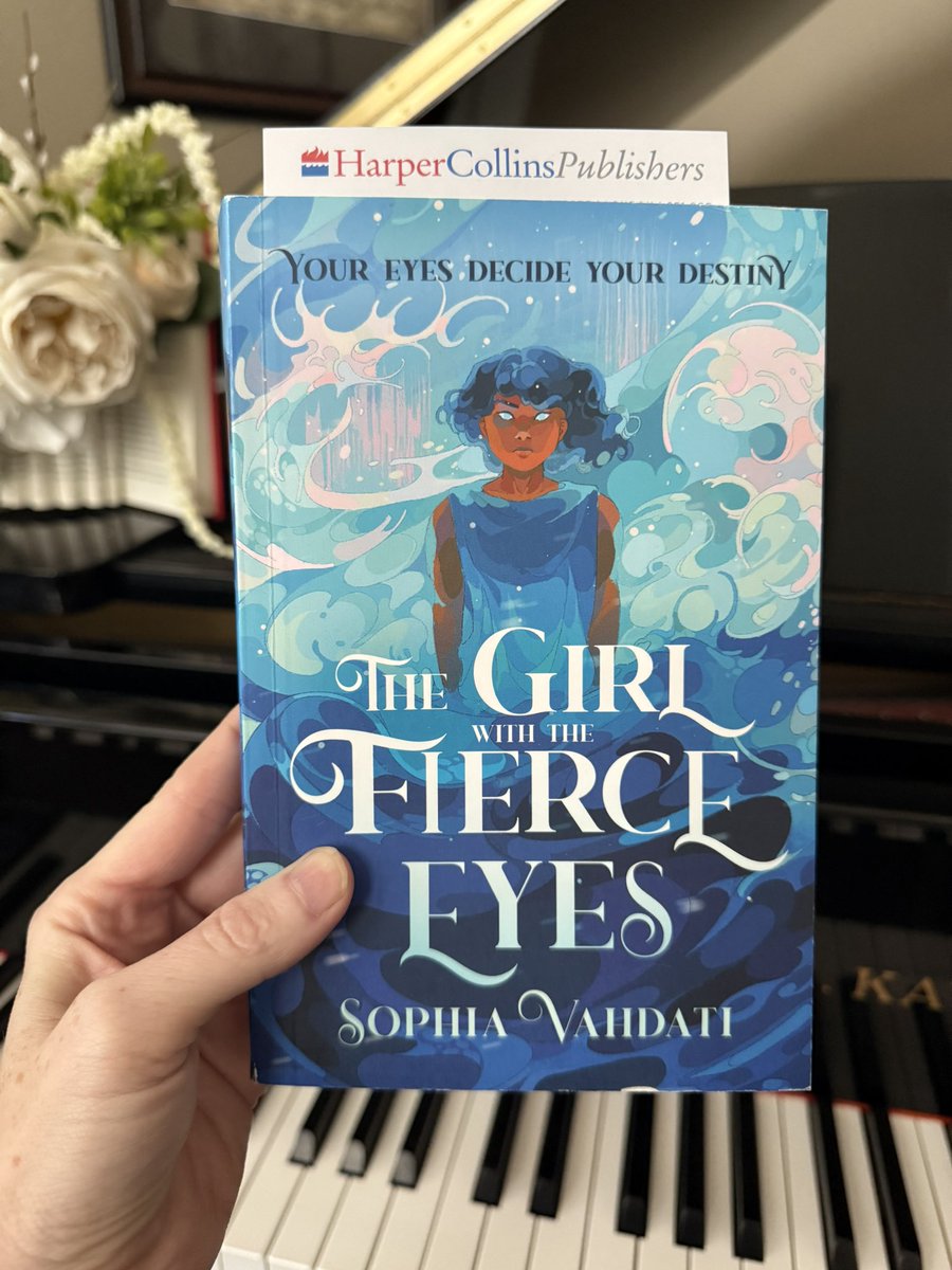 MorganShamy's tweet image. HarperCollins asked me to blurb this beautiful book &amp;amp; it was INCREDIBLE!!! Devoured it! Will share more later! 🩵🔥💎

So excited for it to be out in the world! July 17th!! @HarperCollinsUK @SophiaVahdati