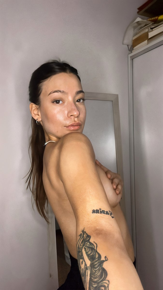 SONDERANGEBOT!!! NUR HEUTE 

15€ für ein 5 Minuten Squirt video von mir &lt;3