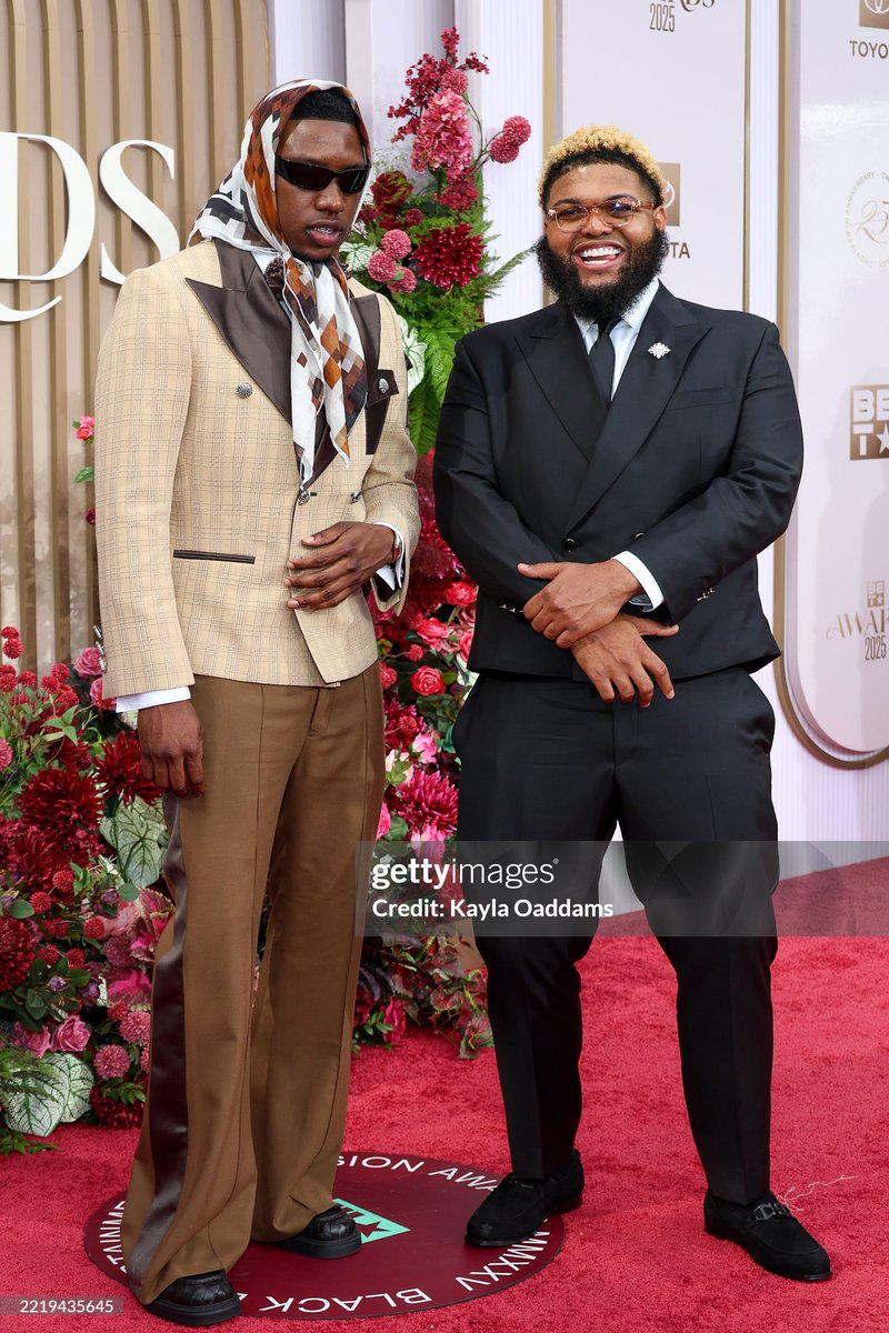 rob49up's tweet image. ROB49 B.E.T AWARDS! 🔥🦅