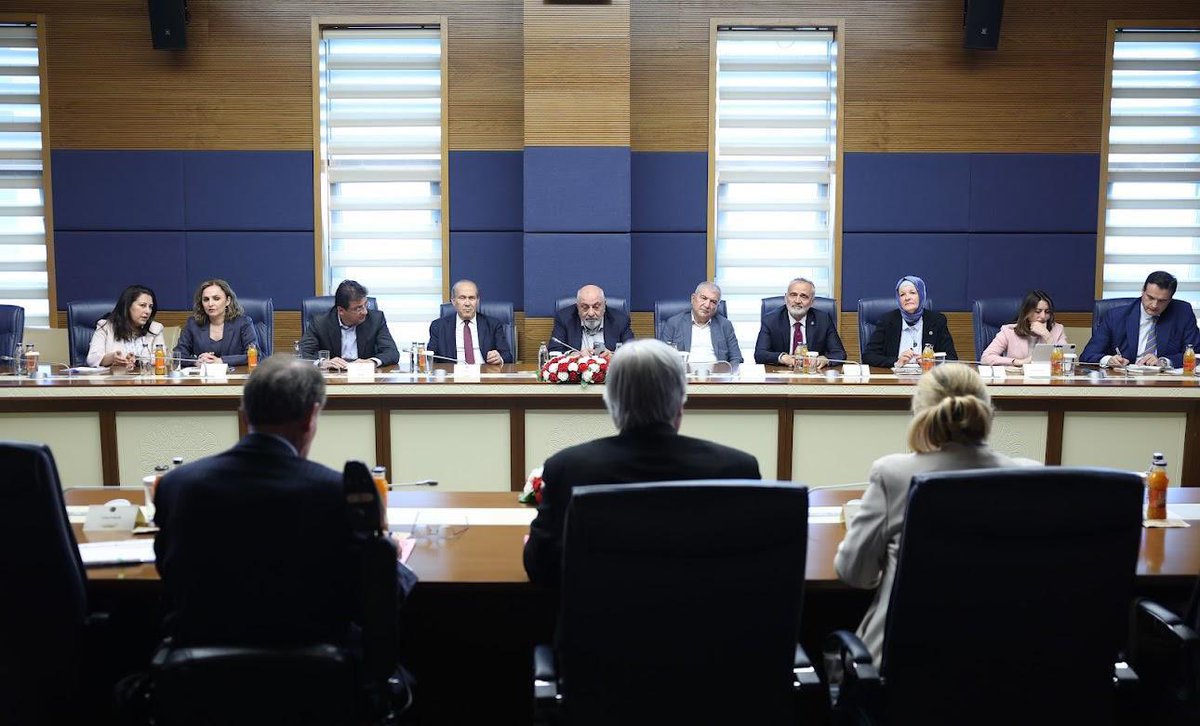 AKPM TÜRK DELEGASYONU (@akpm_tr) on Twitter photo La délégation turque auprès de l'APCE, conduite par M. <a href="/TugrulTurkes/">Y. Tuğrul TÜRKEŞ</a> a reçu aujourd’hui M. Schennach et Lord Blencathra, co-rapporteurs pour la Turquie de la Commission de suivi de l’APCE, pour une réunion fructueuse à la Grande Assemblée nationale de Turquie.
<a href="/PACE_News/">PACE</a> <a href="/coe/">Council of Europe</a> La délégation turque auprès de l'APCE, conduite par M. <a href="/TugrulTurkes/">Y. Tuğrul TÜRKEŞ</a> a reçu aujourd’hui M. Schennach et Lord Blencathra, co-rapporteurs pour la Turquie de la Commission de suivi de l’APCE, pour une réunion fructueuse à la Grande Assemblée nationale de Turquie.
<a href="/PACE_News/">PACE</a> <a href="/coe/">Council of Europe</a>