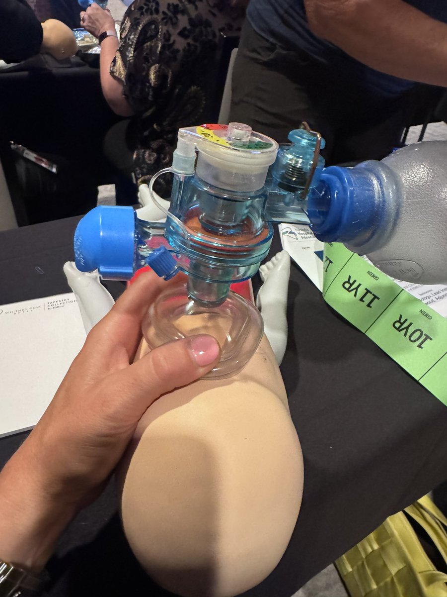 NVHospitals's tweet image. The NHA’s Rural Healthcare Preparedness Partners conference kicked off yesterday with Michael Bologlu facilitating Handtevy training - a customizable emergency platform that assists with medication calculations for pediatric and adult emergencies. #neverstoplearning