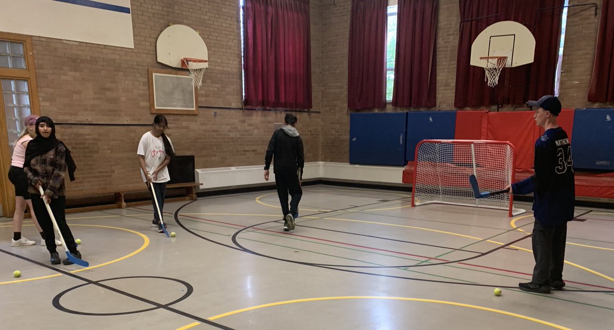 Our students have independently started a hockey club! Today they are working on stick handling and shooting skills. Such great leadership here at Regent.