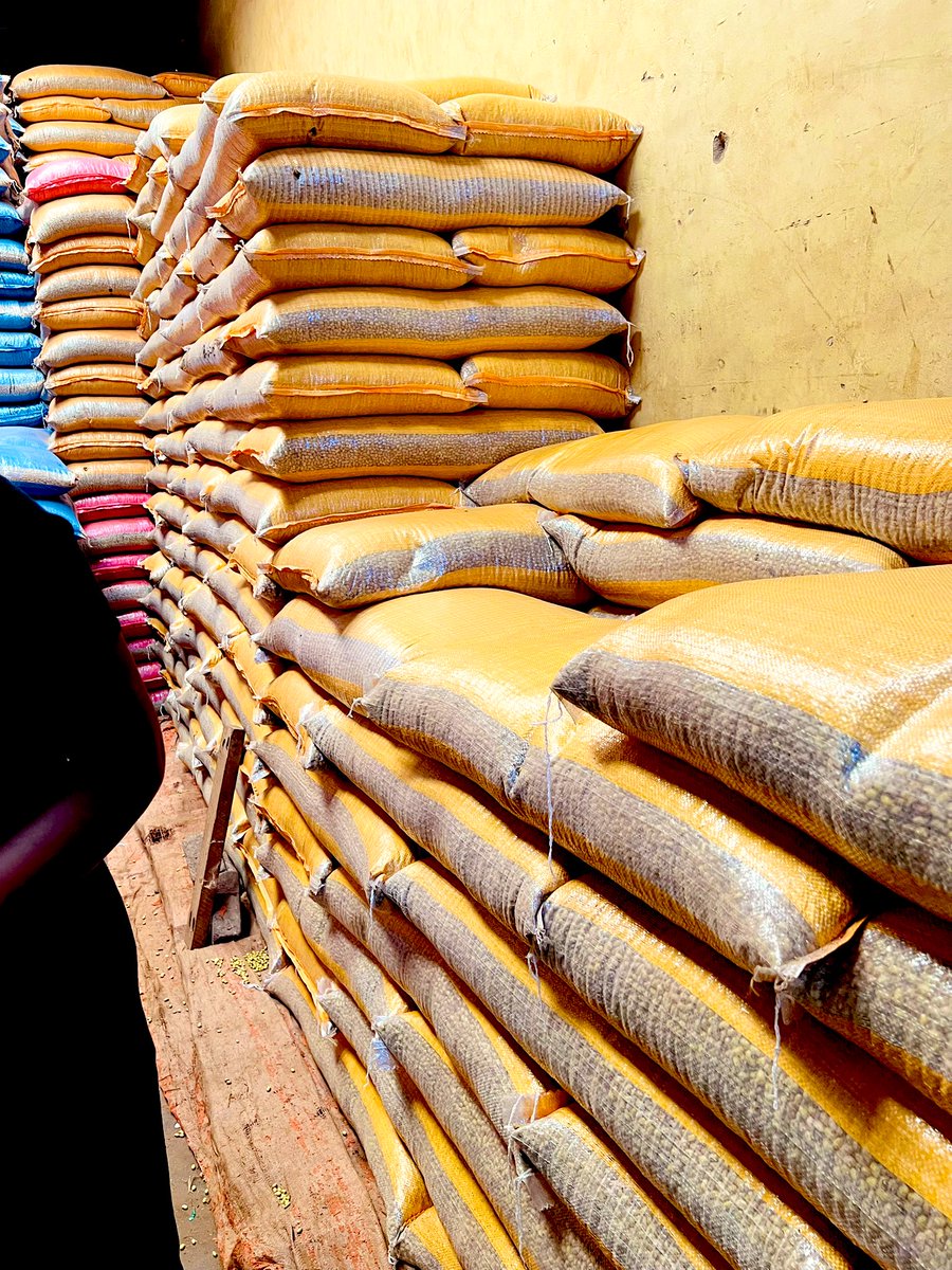 ronaldgumaX's tweet photo. For all types of beans, rice, peas and Posho
0705995472
0784331830
Located at Ashi City Mall Kasubi
“Your trusted source for quality grains” https://t.co/bFBdj8fZHM