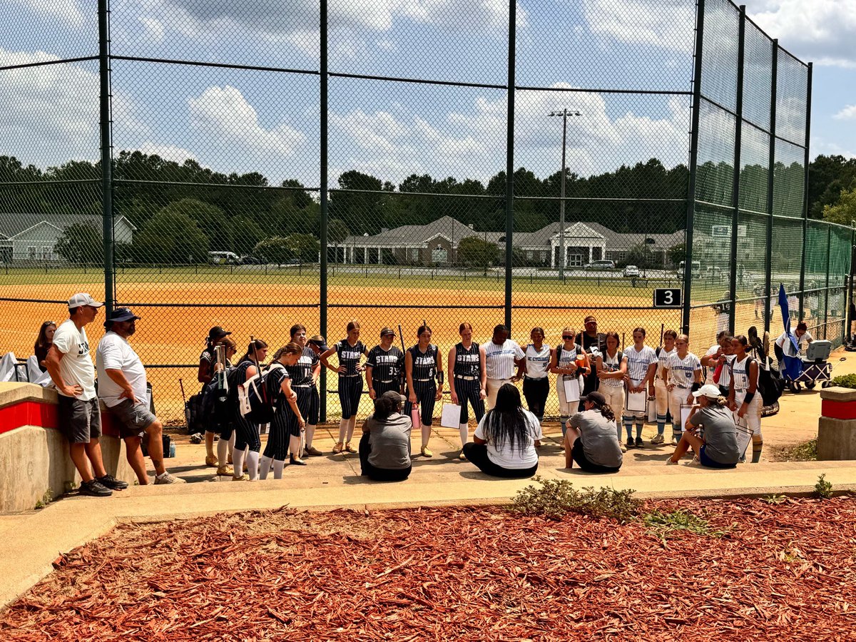 A big THANK YOU to all college programs and coaches in attendance this past weekend at the <a href="/TierOneFP/">Tier One Fastpitch</a> Great Atlantic Showcase in Florence, SC! Your efforts for all these young ladies don’t go without notice and appreciation!! ⭐️🥎💪
<a href="/CoachBCrabtree/">Coach Brad Crabtree</a> <a href="/starsnationalfp/">Stars Organization</a>