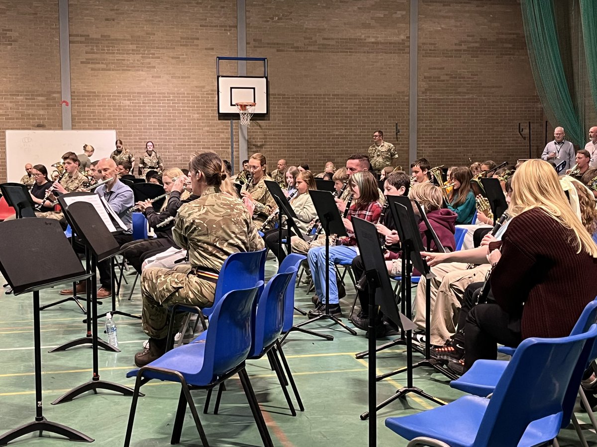 <a href="/DundeeCouncil/">Dundee City Council</a> <a href="/srhunter76/">Stewart Hunter</a> <a href="/BaldragonAcad/">Baldragon Academy</a> <a href="/BraeviewAcademy/">Braeview Academy</a> <a href="/Craigie_High/">Craigie High School</a> <a href="/harrisacdundee/">Harris Academy</a> <a href="/morganacademy1/">Morgan Academy</a> <a href="/StJohnsOfficial/">St John's RC High School</a> <a href="/stpaulsdundee/">St Paul's Academy</a>