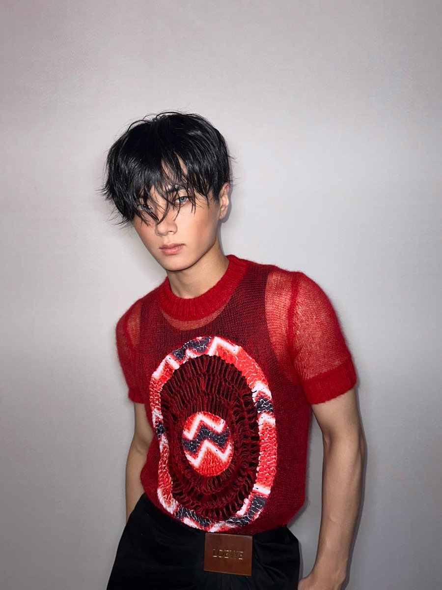 enhypenweverse's tweet image. [ #제이's Post ] 250611

#JAY: Week 2 [of promotions] is starting soon 😆

(1/2)

@ENHYPEN_members @ENHYPEN #ENHYPEN #엔하이픈