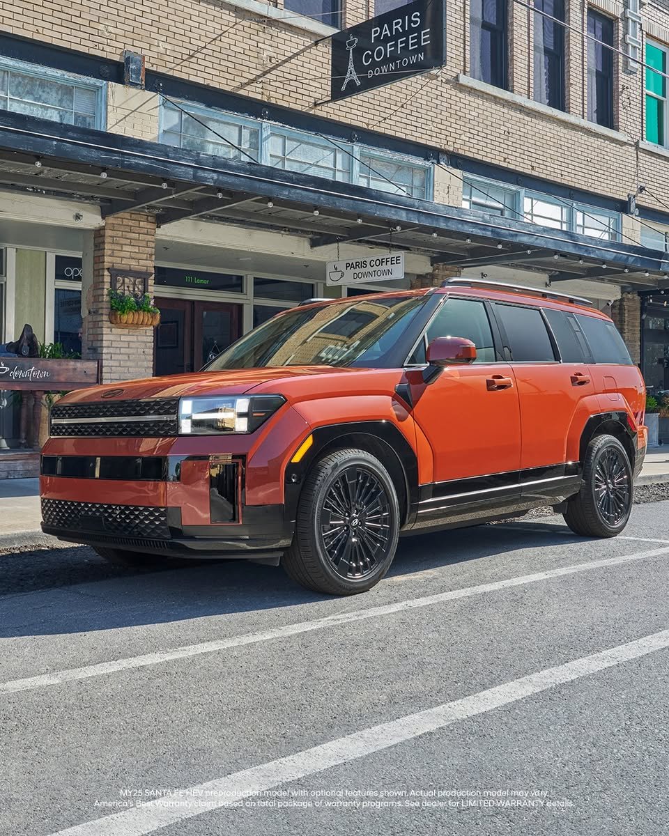 SanTanHyundai's tweet image. Go further with fewer stops. The #Hyundai #SANTAFEHybrid brings power, style, and smart efficiency to every drive. Where to next? 😉 

Shop Online: bit.ly/43J1btq