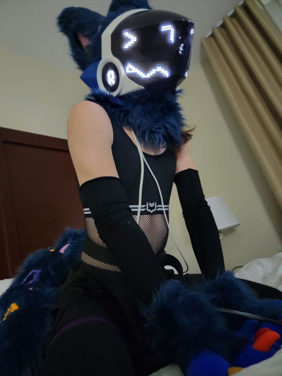 nebula_the_proto ➡️ megaplex (@nebula_the_bean) on Twitter photo 