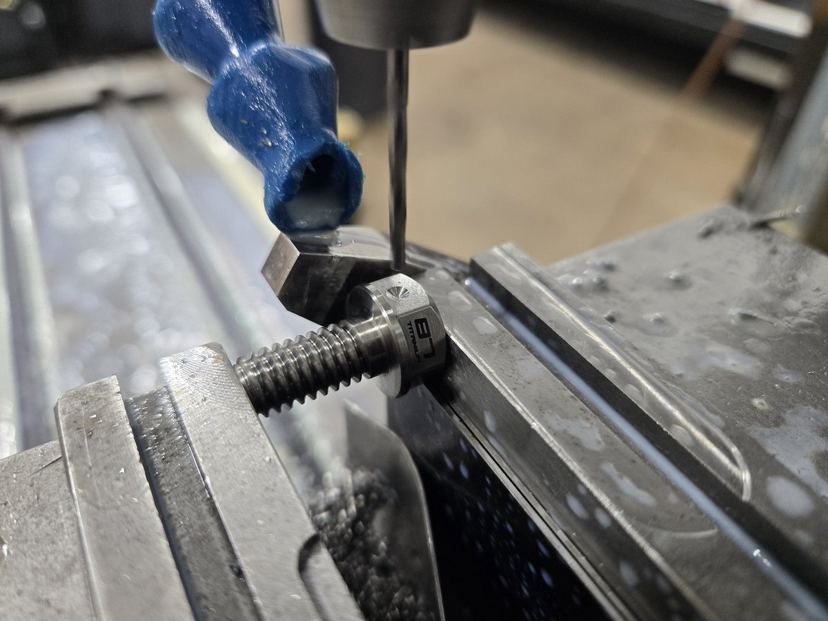 87SPEED_LLC's tweet photo. A little behind the scenes🎟
All 87TITANIUM tail tank bolts are drilled out on the hex for safety wire.
#87TITANIUM #MadeInTheUSA
*For more info and to see our 1000+ parts inventory visit https://t.co/DRIhJtXNI3* https://t.co/esTVDCGzs4