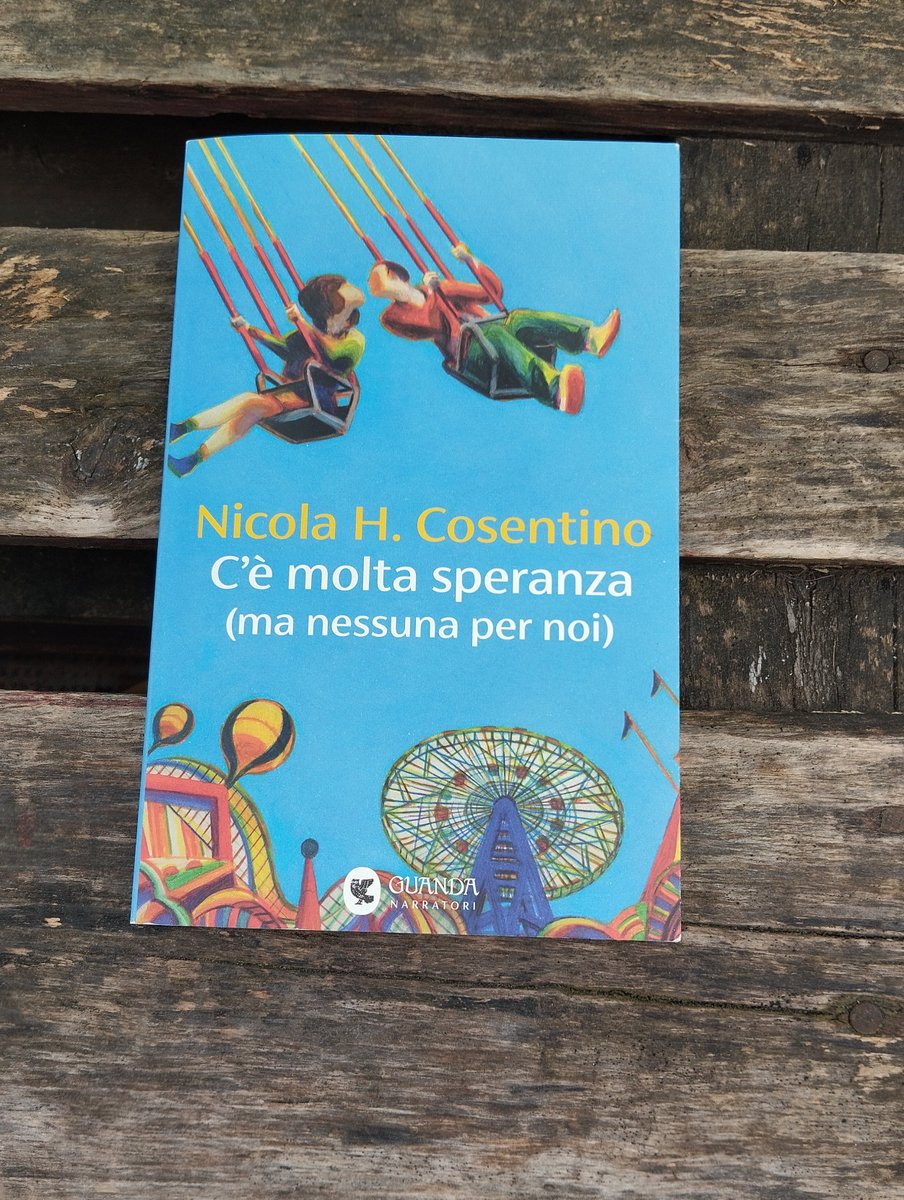 LuciaLibri tweet media