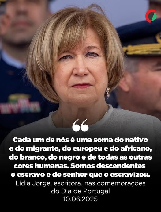 E conseguiu dizer isto tudo antes do PR se agarrar ao pescoço dela.