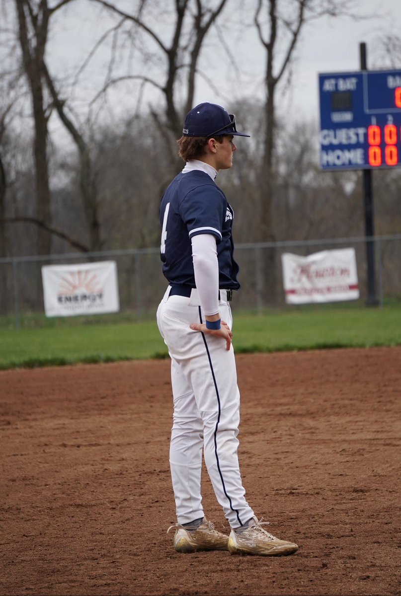 Congratulations to Chase Holtzapple for being named 2nd Team Central District and 2nd team LCL. 
BA - .368
OBP - .451
28 hits
4 - 2B
13 - RBI