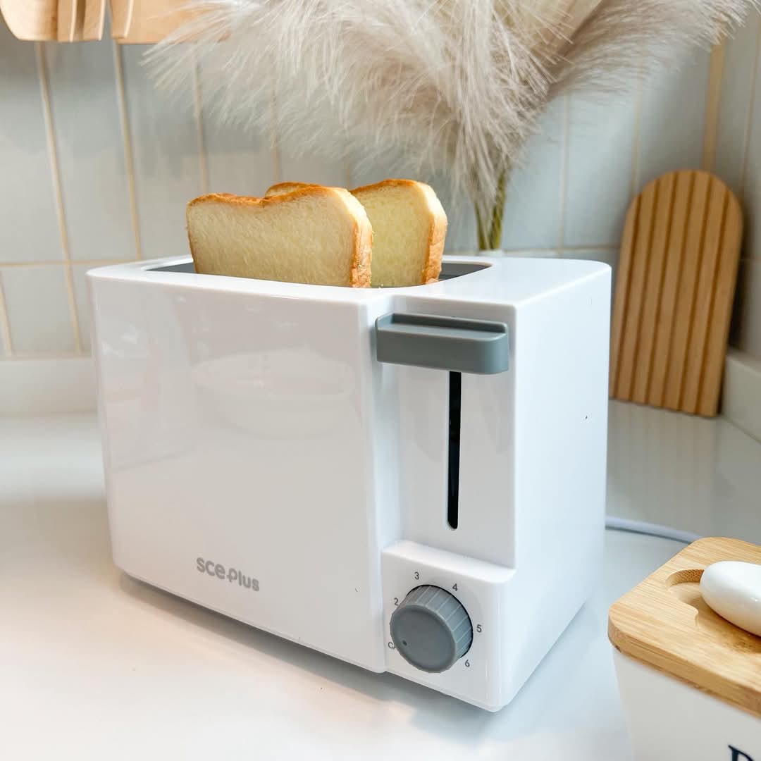 Marta_autorich's tweet image. ปังปิ้งกรอบนอก นุ่มใน เนย นม น้ำตาล ฉ่ำๆ 💕
พิกัดshopee📍
s.shopee.co.th/6Ksa62oOO2
ใช้เครื่องปิ้ง #SCEPLUS ปรับความร้อนได้ 6 ระดับ ปิ้งแซนวิชแฮมชีสก็เลิศ! 🥪
ระบบตัดไฟอัตโนมัติ ปลอดภัย ไฟแสดงสถานะ ใช้ง่ายสุดๆ!
แค่ 2 แผ่นกำลังดีสำหรับบ้านเรา

#ปังปิ้งกรอบ #เครื่องปิ้งขนมปัง