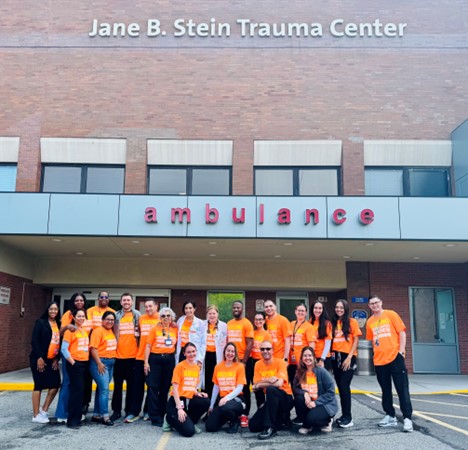 Standing strong in orange! NSUH ED is rocking orange to spotlight the importance of firearm safety and our collective commitment to protecting lives through awareness. Join us in making safety a priority!
#emergencymedicine #northwelllife #northwell #firearmsafety