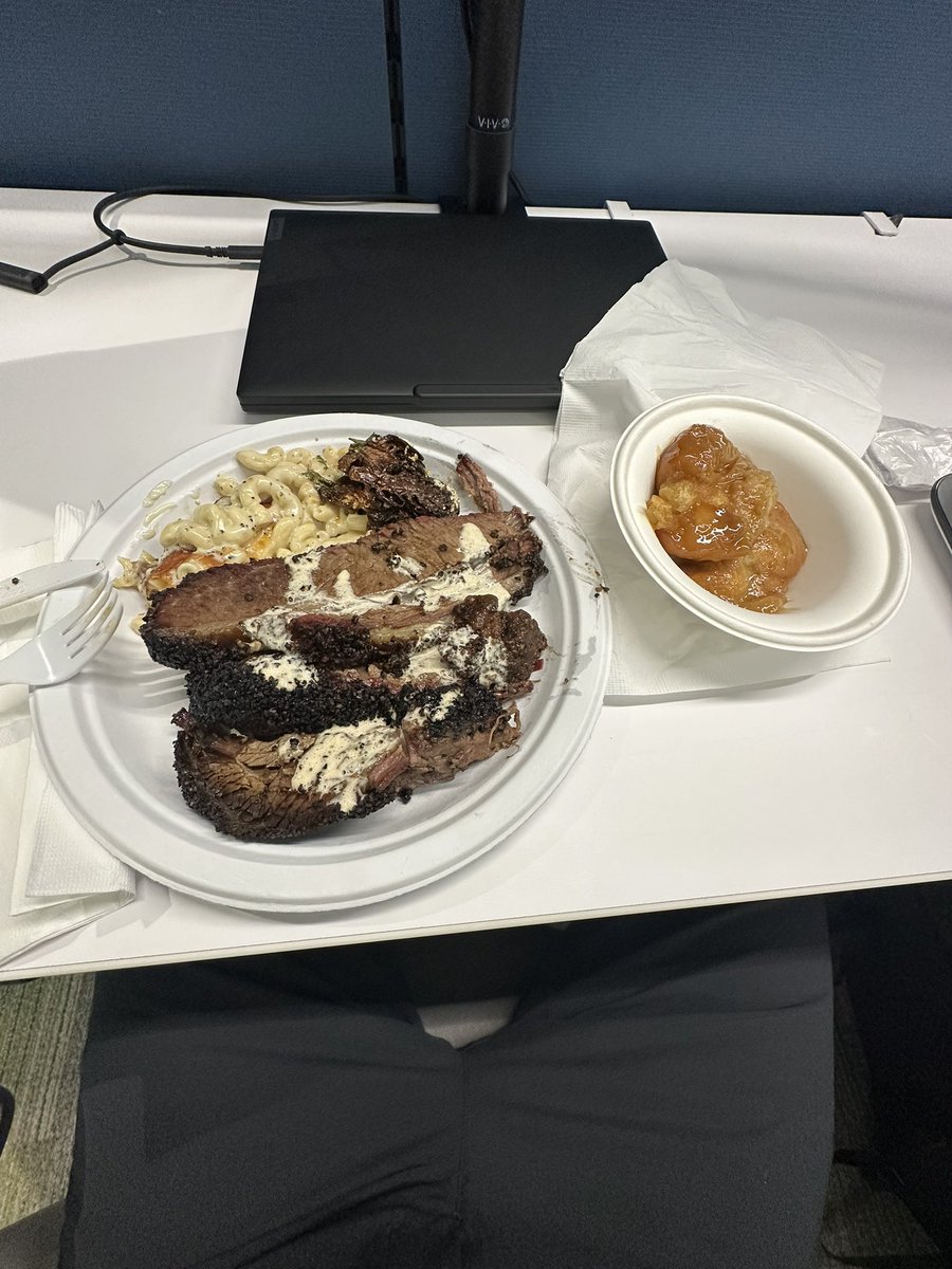 Glock19Pete's tweet image. Free lunch Tuesdays.  I’ll be circling back on your paperwork in 3-5 business days #brisket #mac #fritter