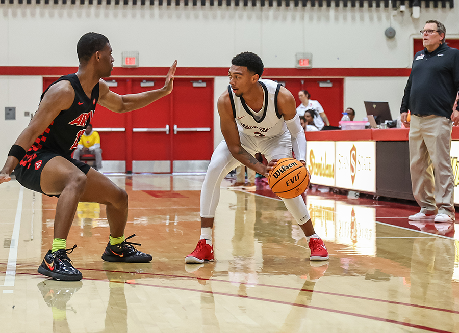 stan_state's tweet image. #StanGrad: Cameron Walker Shines on and Off the Court ❤️💛

Read his story: ow.ly/e8W150W6qWq