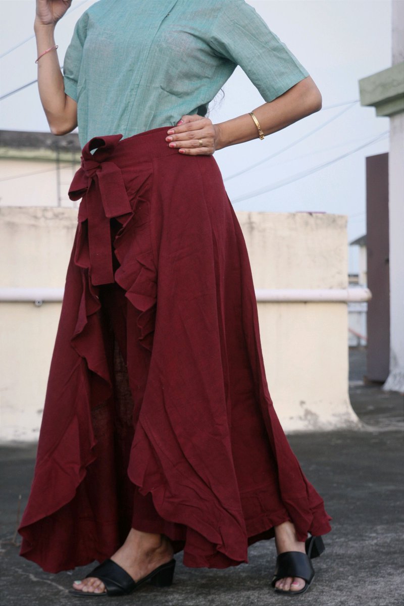 rangamaati's tweet photo. Step out in elegance with the KALEIDOS maroon wrap-on skirt palazzo. 🌟 A sustainable fashion statement, featuring a flattering asymmetric flared hem and breathable design. Look good, feel great. #SustainableStyle #FashionWithPurpose #EcoChic https://t.co/XbUx84PquZ