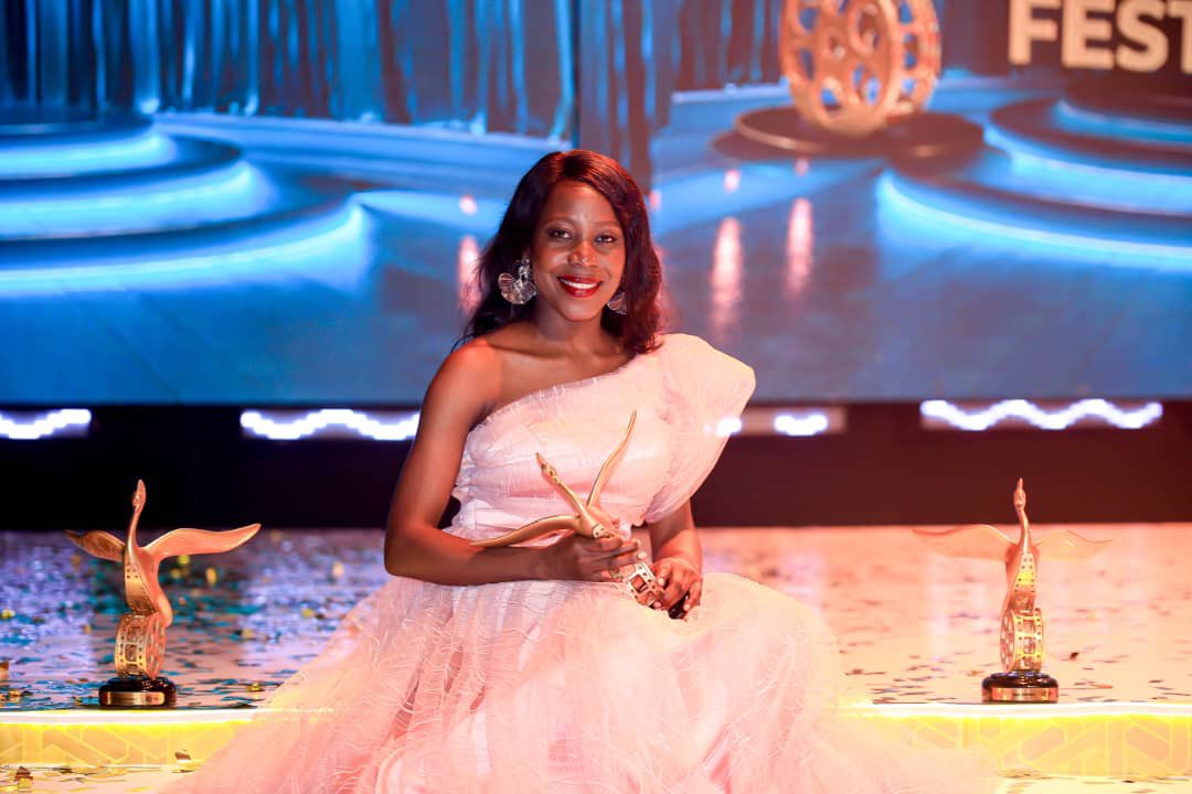 cinemaUGApp's tweet photo. 5 awards - One Night!!🌟

1. Best Feature Film 
2. Best Director 
3. Best Screenplay 
4. Best Editing 
5. Rising Star Award. 

Well deserving, congratulations again to @NkinziMovie cast and crew.

#NkinziMovie #CinemaUg https://t.co/SsmCHjCwfc