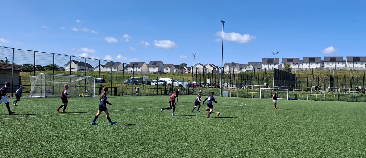 ASGBannerman's tweet image. Fantastic afternoon of #Football ⚽️ @ComplexStepford
Teams from @Garrowhillps @CaledoniaPri @mvpglasgow @SwintonPrimary @CranhillP @StRoLSport
#teamwork
@PEPASSGlasgow