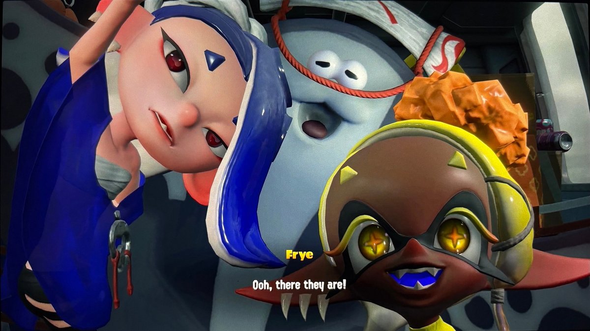 BESTEELCHARMER's tweet photo. Imagine losing the final splatfest and getting mind controlled 😭😭😭😭 not us we got a whole game to ourselves https://t.co/vbC1EJ75sC
