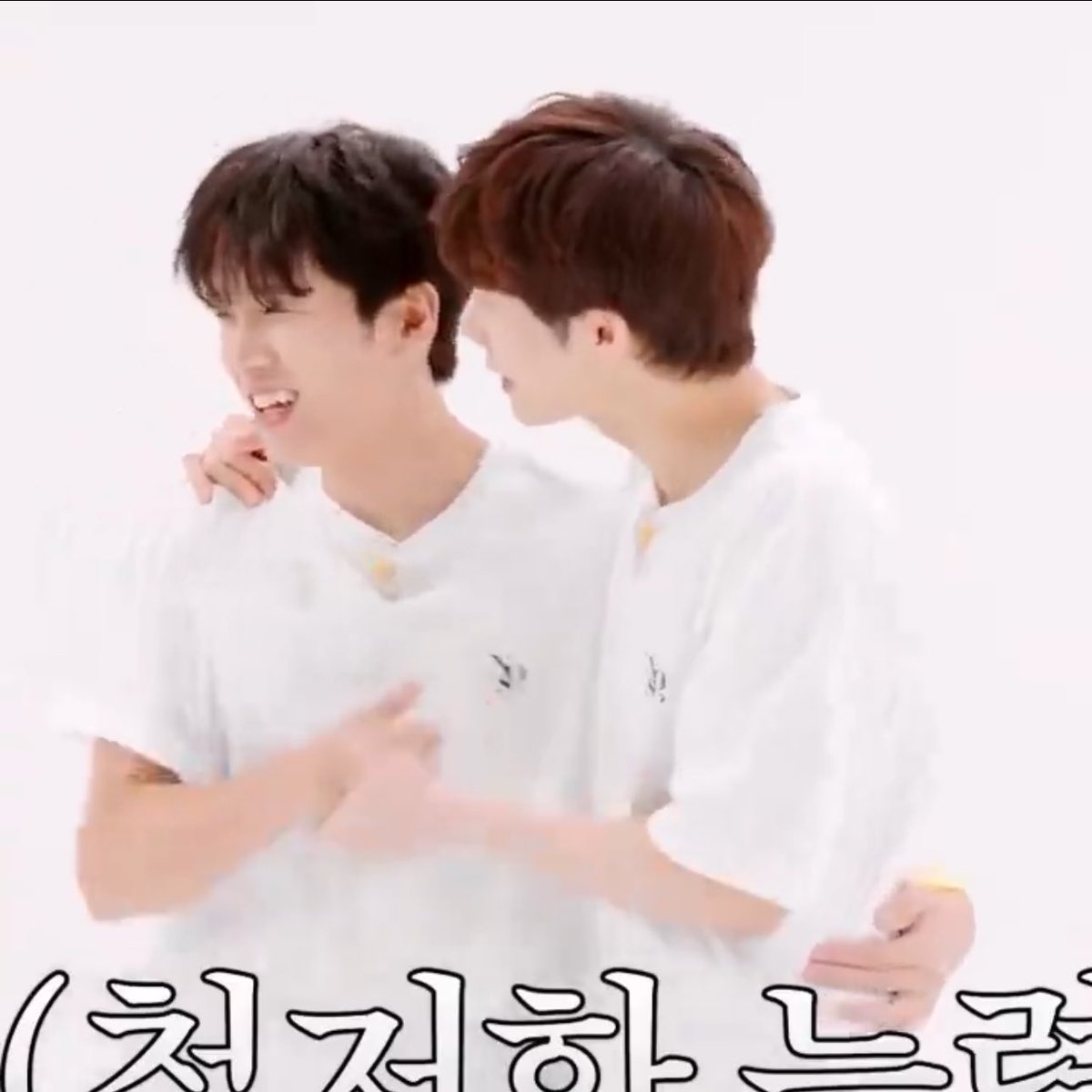 영원 tweet media