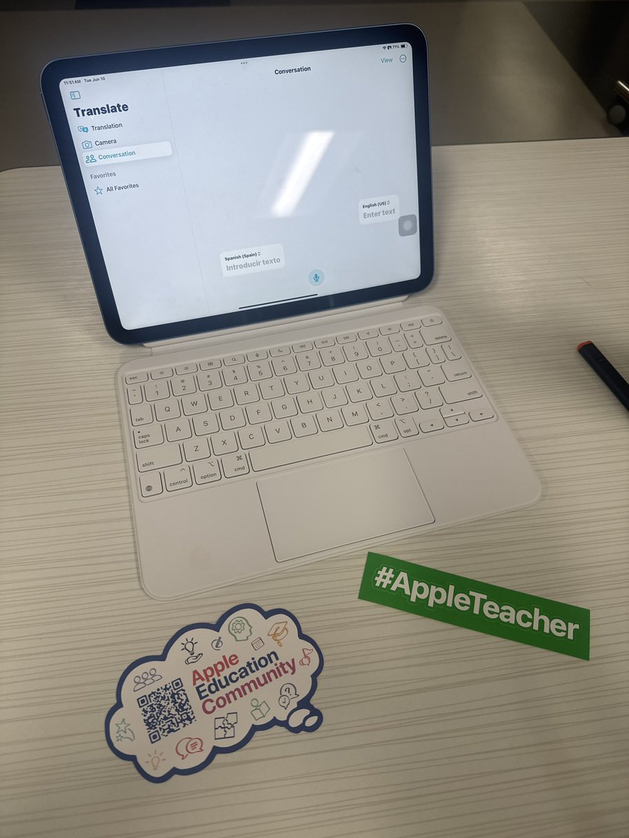 Exploring Apple’s educational apps including lots of accessibility features for both students and teachers! #AppleTeacher #KEDCgrants <a href="/kedc_epic/">EPIC</a> <a href="/KEDCGrants/">KEDC Grants</a> <a href="/AppleEDU/">Apple Education</a>