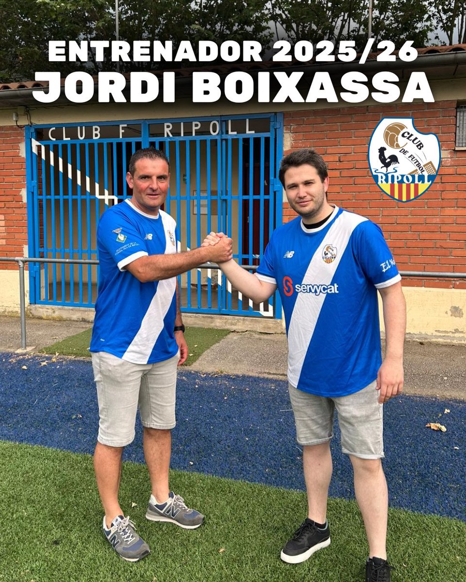 🔵 NOU ENTRENADOR 🔵 JORDI BOIXASSA 🤝🏻

Sentiment Ripollès. Sang blava. Comença una nova etapa esportiva amb el soci número 12 del #CFRipoll a la banqueta del primer equip. Endavant!!! 💙🤍