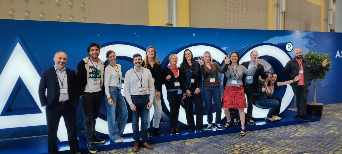 Découverte de l'#ASCO25 par le groupe IFCT constitué des représentants des 10 centres les plus actifs dans les recrutements des études cliniques en 2024 : la convivialité était au rendez-vous, pour partager toutes les actualités en oncologie pulmonaire !