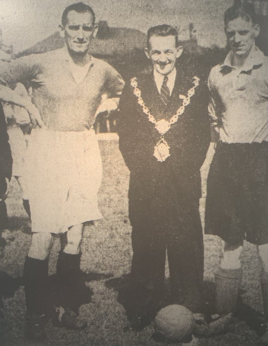 Mike Pav (@charliebunyan) on Twitter photo .<a href="/hydeunited/">Hyde United FC ๐ฏ</a> played their first post-war game on Aug 25, 1945 - a 1-1 draw at โฆ<a href="/Droylsden_FC/">Droylsden FC</a>โฉ
In pic are Hyde capt Bill Porter, Cllr F Boam, and Bloods capt H Hill.
Porter, who was part of Manchester Utd's 1936 second division championship side, died the following April. .<a href="/hydeunited/">Hyde United FC ๐ฏ</a> played their first post-war game on Aug 25, 1945 - a 1-1 draw at โฆ<a href="/Droylsden_FC/">Droylsden FC</a>โฉ
In pic are Hyde capt Bill Porter, Cllr F Boam, and Bloods capt H Hill.
Porter, who was part of Manchester Utd's 1936 second division championship side, died the following April.