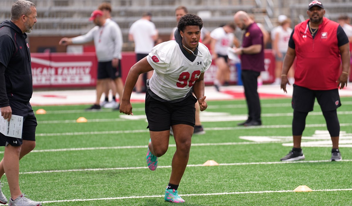 It's early, but the #Badgers are already involved with 2028 DL Hendrix Dawson, who has made two visits to Madison.

On Sunday, Dawson also camped with UW and won MVP honors.

"Camp Randall is definitely a place I can see myself playing."

247sports.com/college/wiscon… (VIP)