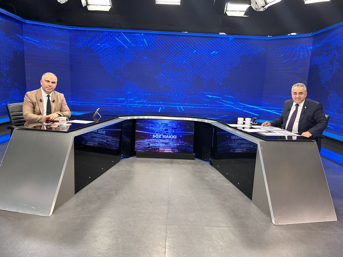 Türkiye Kamu-Sen (@kamu_sen) on Twitter photo Türk Büro-Sen Genel Başkanımız Türkeş Güney, birazdan Bengü Türk TV’de Gökhan Altunkaş’ın sunacağı Söz Hakkı programının CANLI YAYIN konuğu olacaktır.
<a href="/TurkesGuney/">Türkeş Güney</a>
<a href="/GAltunkas/">Gökhan Altunkaş</a>
<a href="/benguturktv/">Bengü Türk</a> Türk Büro-Sen Genel Başkanımız Türkeş Güney, birazdan Bengü Türk TV’de Gökhan Altunkaş’ın sunacağı Söz Hakkı programının CANLI YAYIN konuğu olacaktır.
<a href="/TurkesGuney/">Türkeş Güney</a>
<a href="/GAltunkas/">Gökhan Altunkaş</a>
<a href="/benguturktv/">Bengü Türk</a>