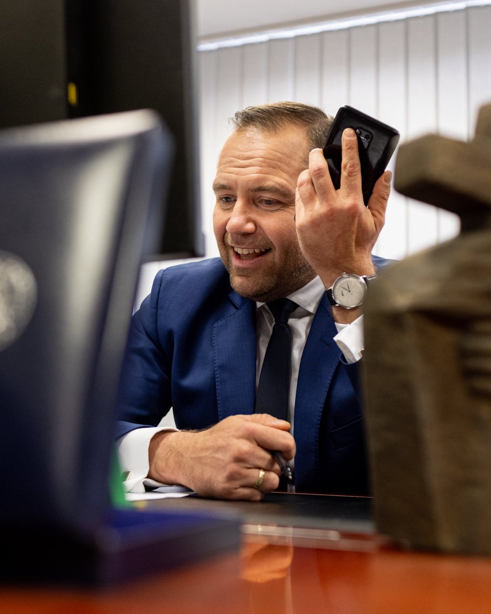 NowaPL.org (@nowaplorg) on Twitter photo Bliskie stosunki ze Stanami Zjednoczonymi filarem bezpieczeństwa Polski ❗ Dlatego już dziś Prezydent Elekt <a href="/NawrockiKn/">Karol Nawrocki</a> odbył rozmowę telefoniczną z Donaldem Trumpem ✅
God bless Poland! God bless America! 🇵🇱🤝🇺🇸 Bliskie stosunki ze Stanami Zjednoczonymi filarem bezpieczeństwa Polski ❗ Dlatego już dziś Prezydent Elekt <a href="/NawrockiKn/">Karol Nawrocki</a> odbył rozmowę telefoniczną z Donaldem Trumpem ✅
God bless Poland! God bless America! 🇵🇱🤝🇺🇸