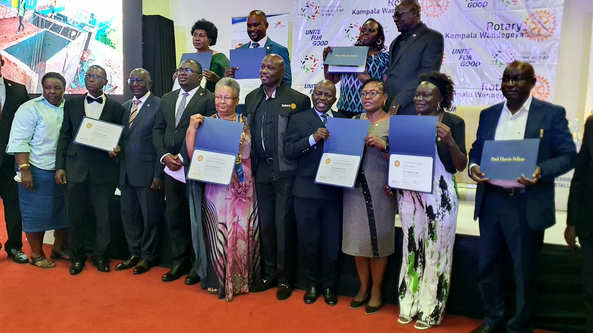 DGEDanielDdam's tweet image. Pinned 16 PHF members at #RC_Kampala_Wandegeya, a wonderful support to Rotary Foundation.
Thank you for the heart of service.
#UniteForGood
#ServiceAboveSelf