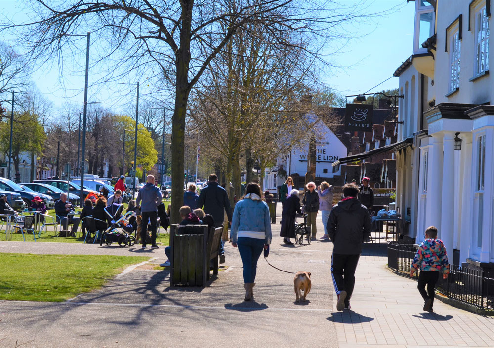 A new report is calling on the DfT to ‘revolutionise’ Britain’s roads – banning pavement parking nationwide,  setting a 20mph default speed limit in urban areas, and retraining the police and driving instructors. tinyurl.com/4s7wajwh