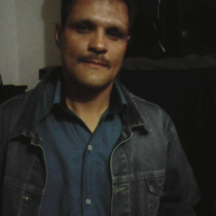 plataformagto's tweet photo. #ALERTA El 09 de junio desaparecieron a José Francisco Arias Mendoza de 54 años, buscador integrante del Colectivo @HEncontrarte 

Exigimos intervención inmediata de @Claudiashein y @LibiaDennise 

Va 🧵
