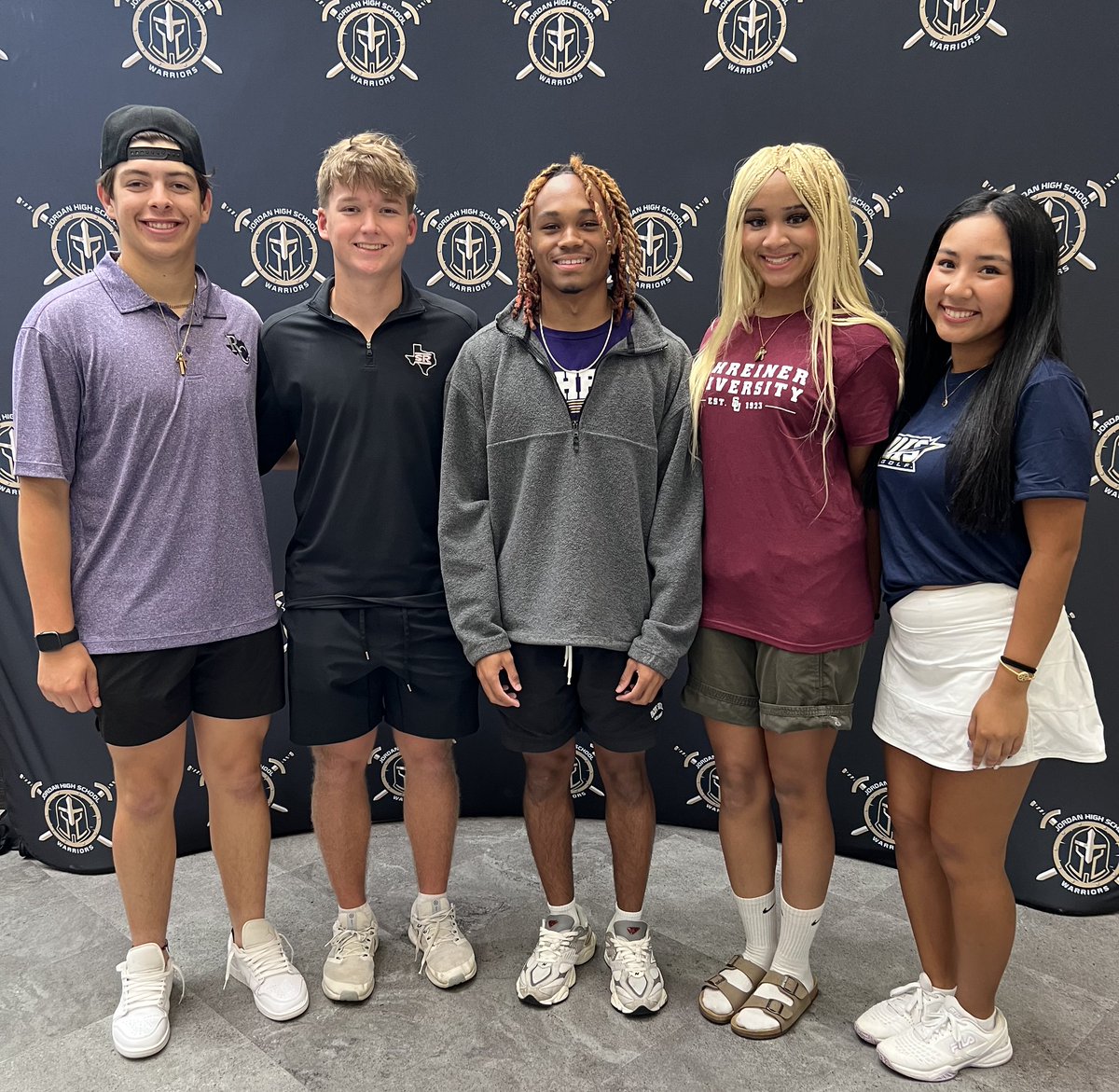 Nearly 100 Katy ISD student-athletes signed letters of intent this spring to compete in collegiate athletics, bringing the district’s total for the 2024-25 school year to 202 commitments.

More photos: ow.ly/QZMI50W6ipt

#KatyISD