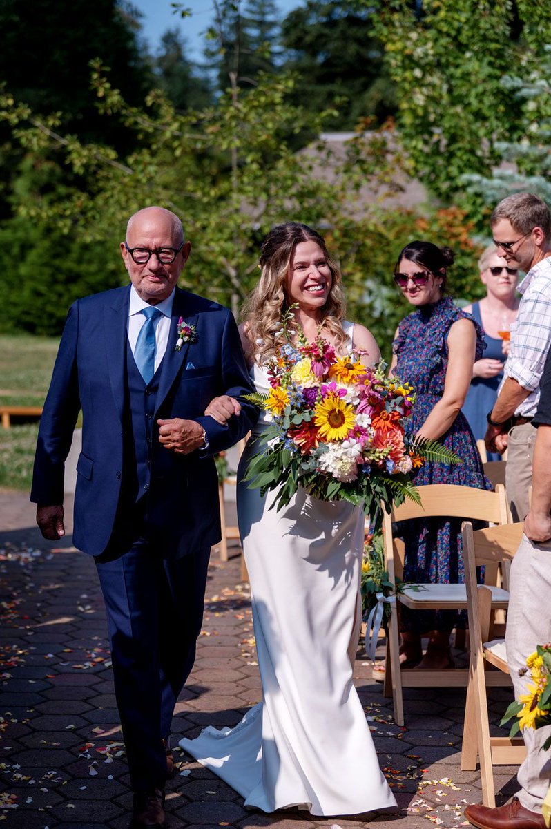 We love the wedding season here on campus! 💍 🌲 😍 

Curious about booking your wedding surrounded by nature? Reach out and schedule your tour -- buff.ly/Pu9bBXu