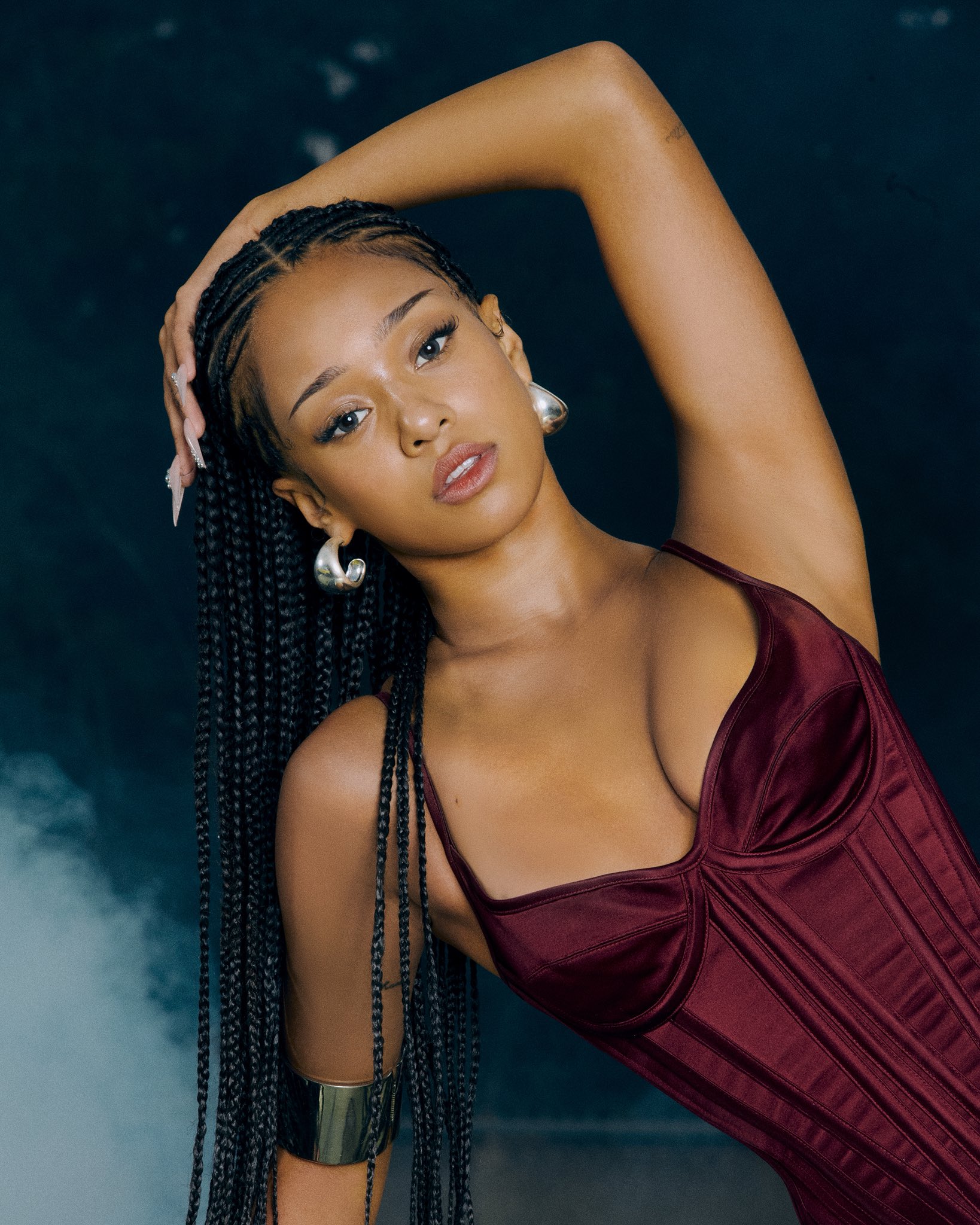 GtGPW7zaAAAx6yV?format=jpg&name=large